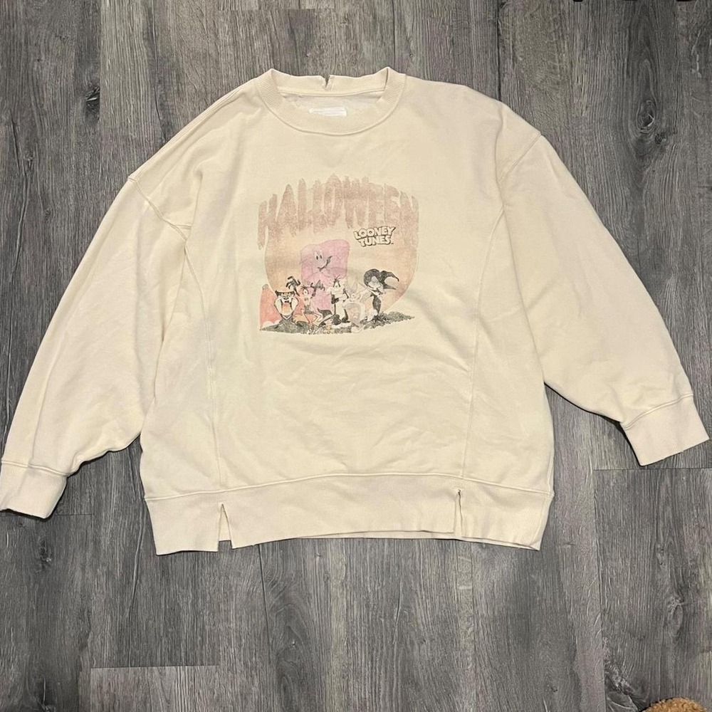 Aerie Looney Tunes Halloween Retro Graphic Oversized Sweatshirt Tan M